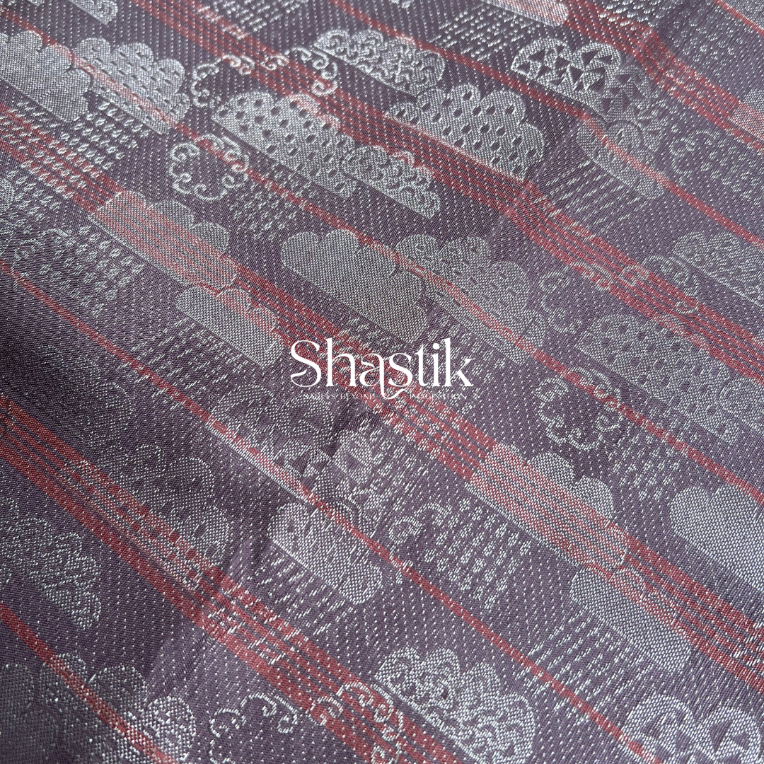 Soft Silk Lavender Wedding Saree with Elegant Design