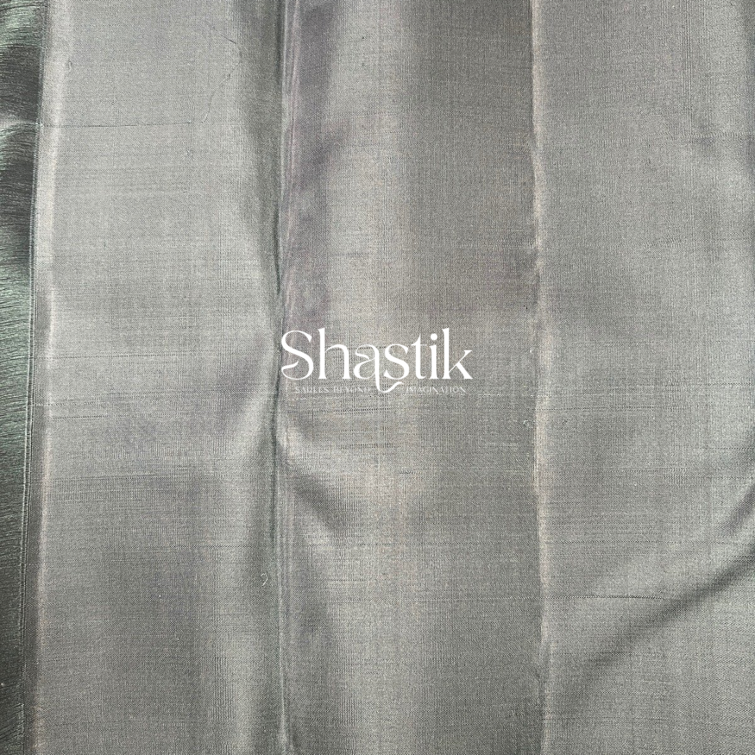 Green bridal silk saree for weddings