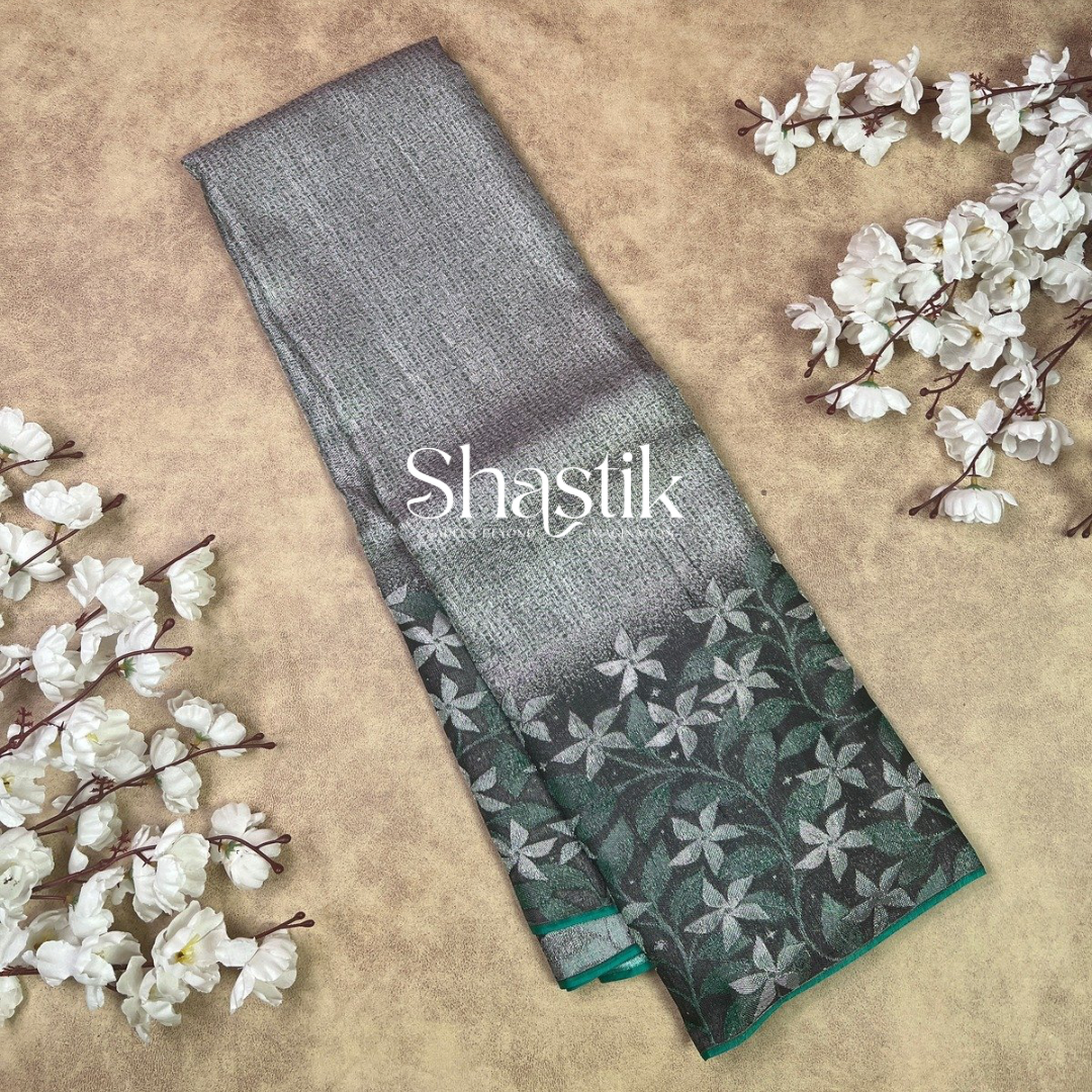 Starflower veins silk saree dipped in silver