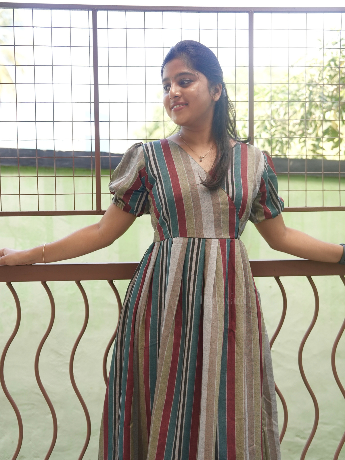 Summer friendly Striped linen maxi dress