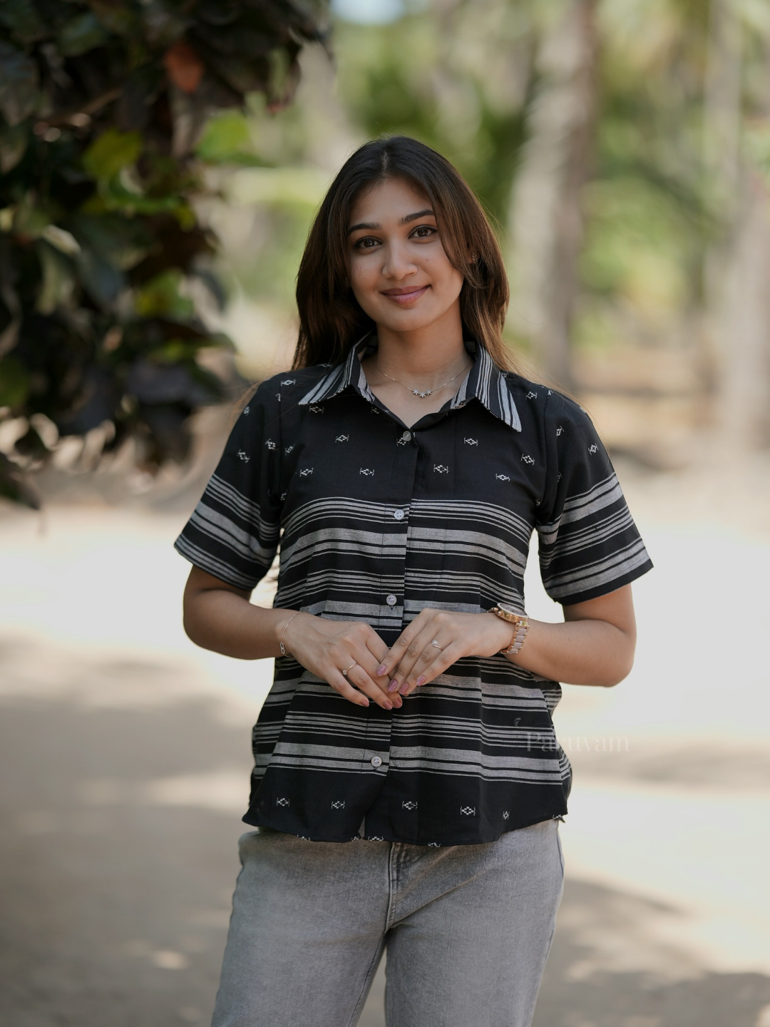 Black Relaxed fit woven cotton shirt