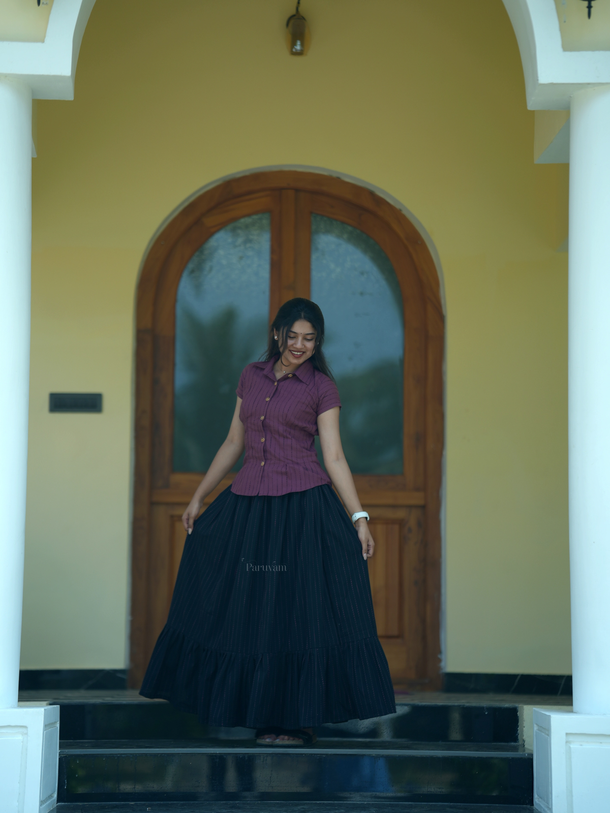 Thread embroidered cotton midi skirt set